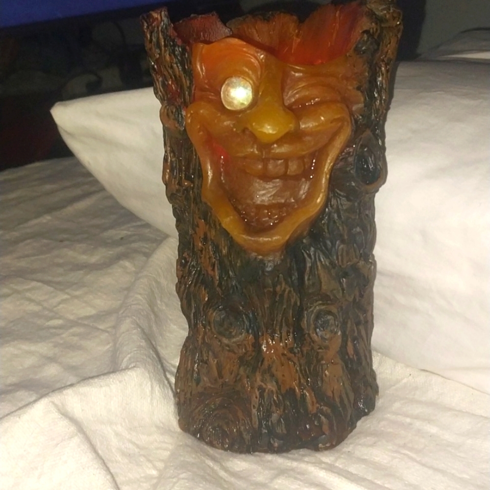 Tree with face candle
